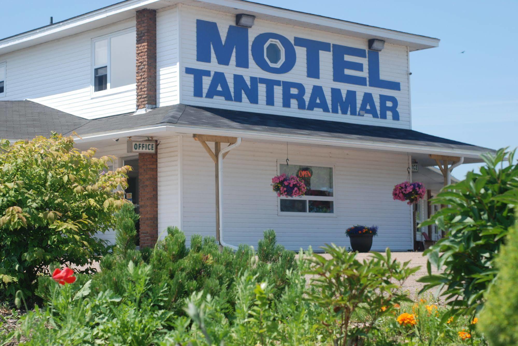 Tantramar Motel Саквил Екстериор снимка
